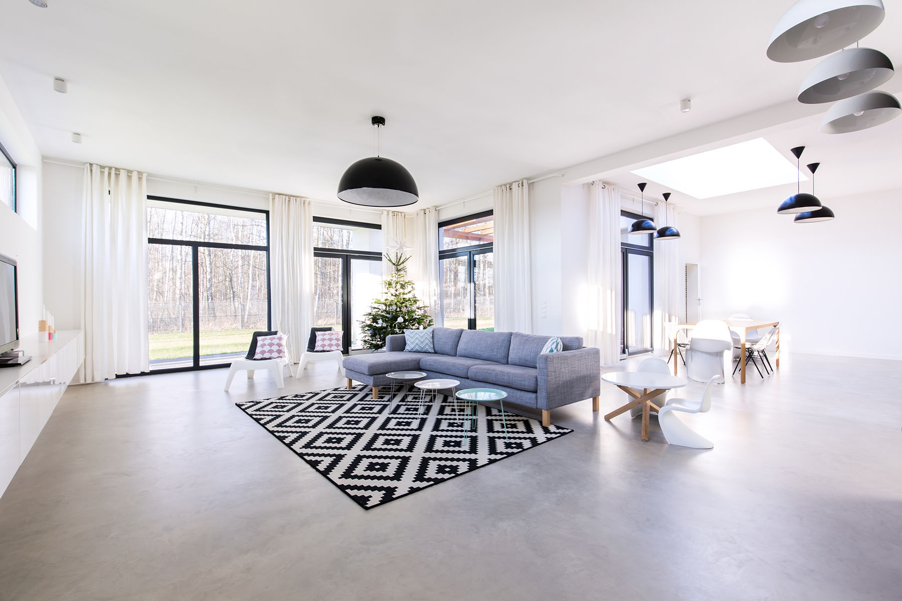 Spacious and tasteful room